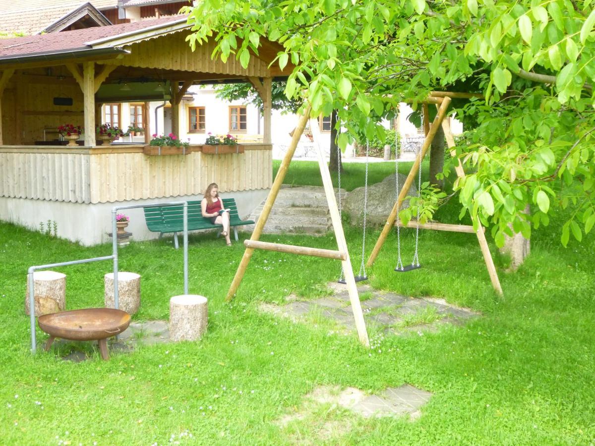 Landgasthof Berg Eurasburg Eksteriør billede